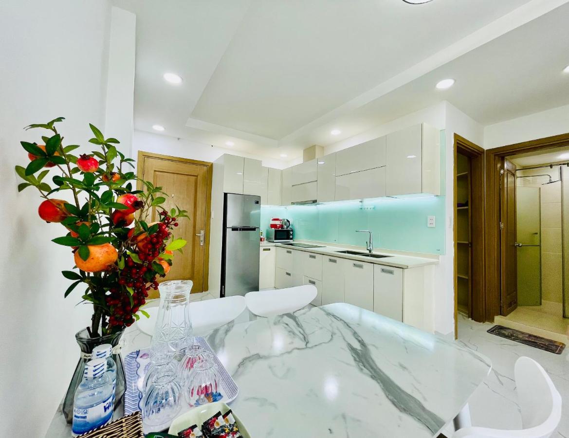 Md Ocean Apartment Дананг Екстериор снимка